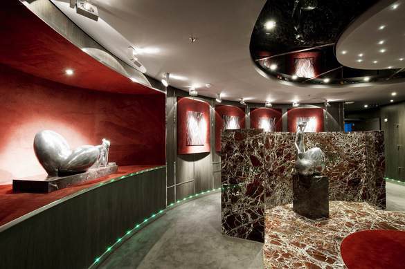 MSC Cruises MSC Divina Galleria D'Art - Credit - MSC Rights - Ivan Sarfatti 3.jpg